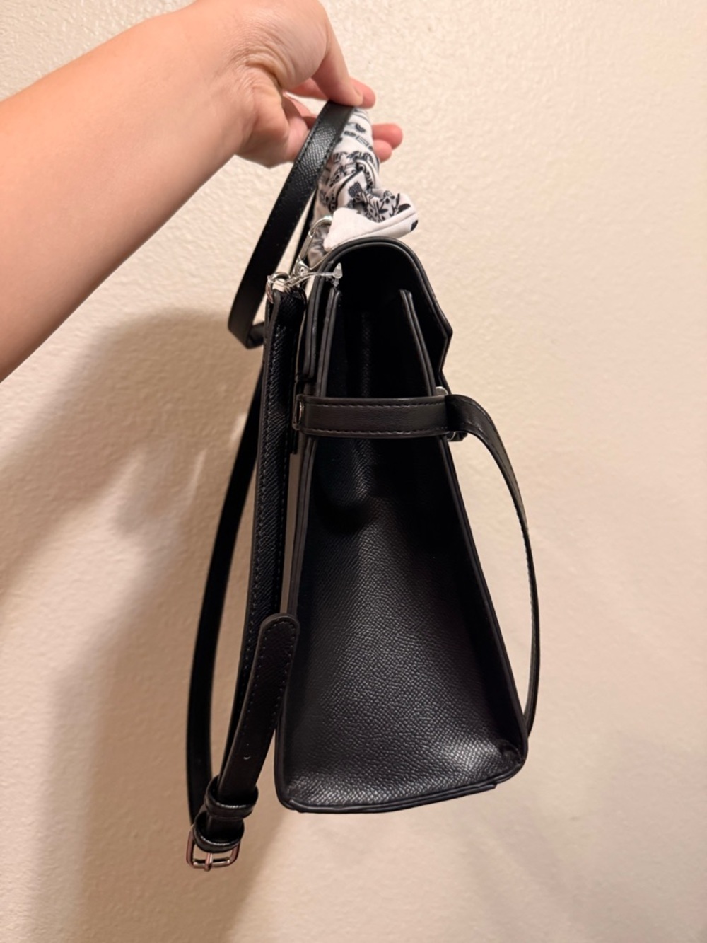 Aldo Black Structured Top-Handle Women's Bag - Picture 2 of 11